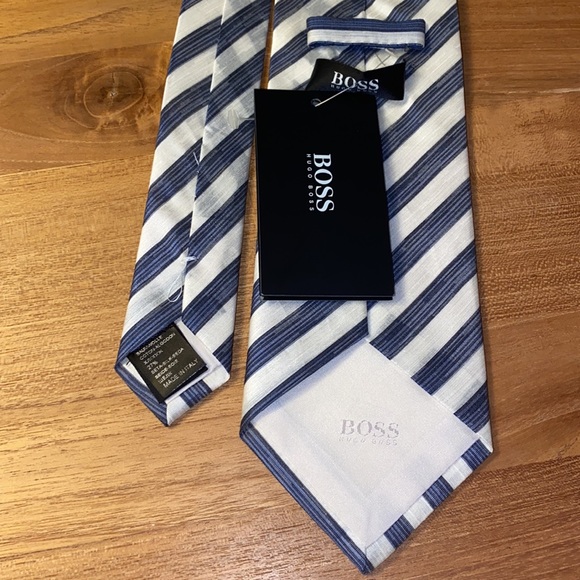 Hugo Boss tie - Picture 6 of 9